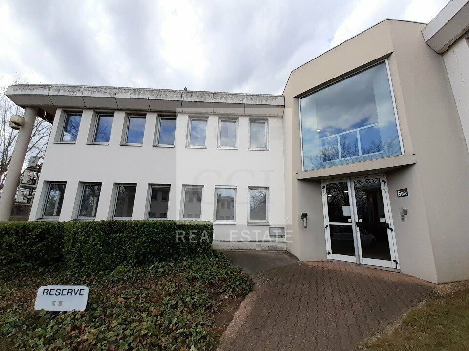 Location bureaux 420 m² non divisibles