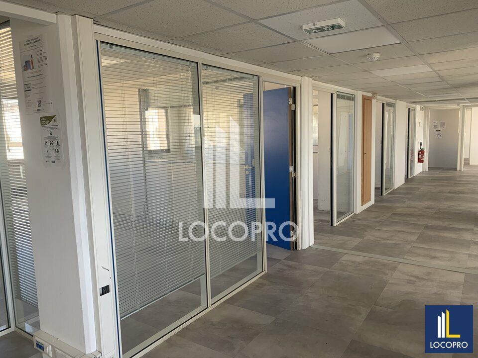Location bureaux 292 m² non divisibles