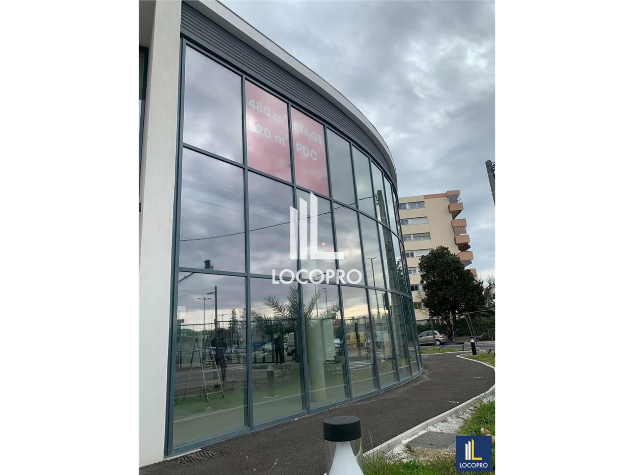 Location bureaux 480 m² divisibles à partir de 92 m²