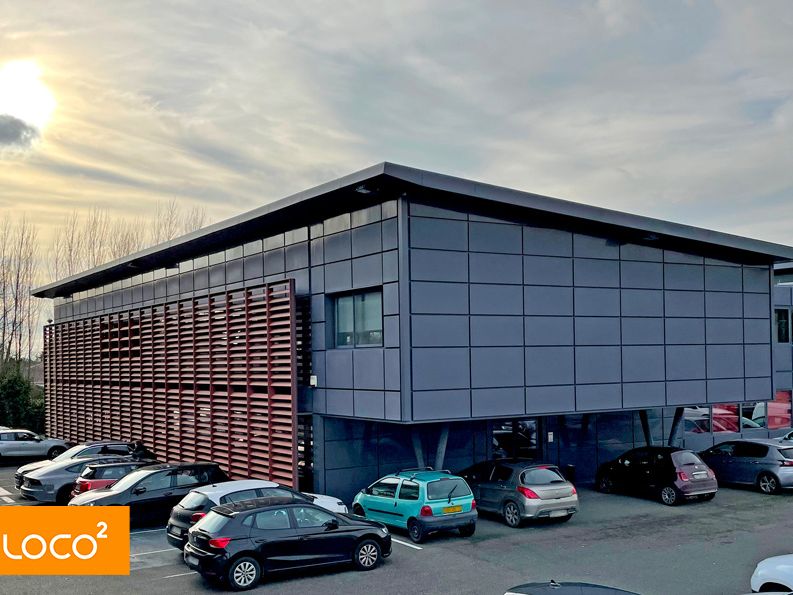 Location bureaux 81.00 m² à SAINT JEAN