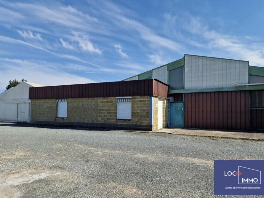 Vente entrepot 2200 m² non divisibles