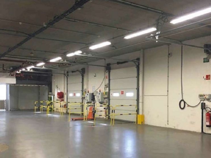 3000 m² pour ce entrepot en location à Rouen