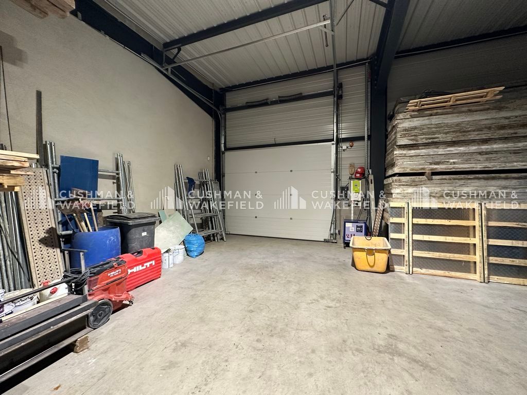 Vente activités 235 m² non divisibles