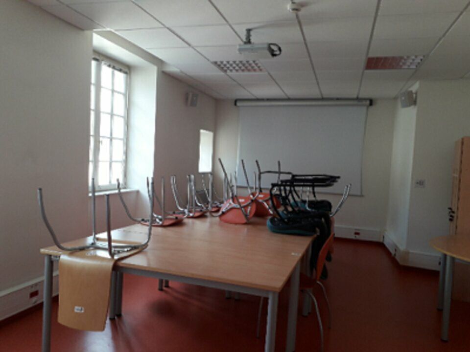 Plateau de bureaux à louer à Châtellerault (86)