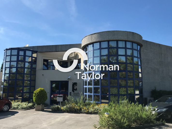 Location bureaux 441 m² divisibles à partir de 15 m²