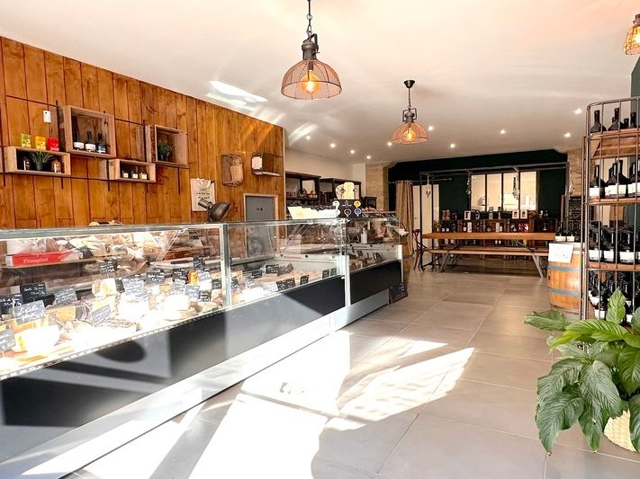 Local commercial de 105 m² à vendre - Pignan