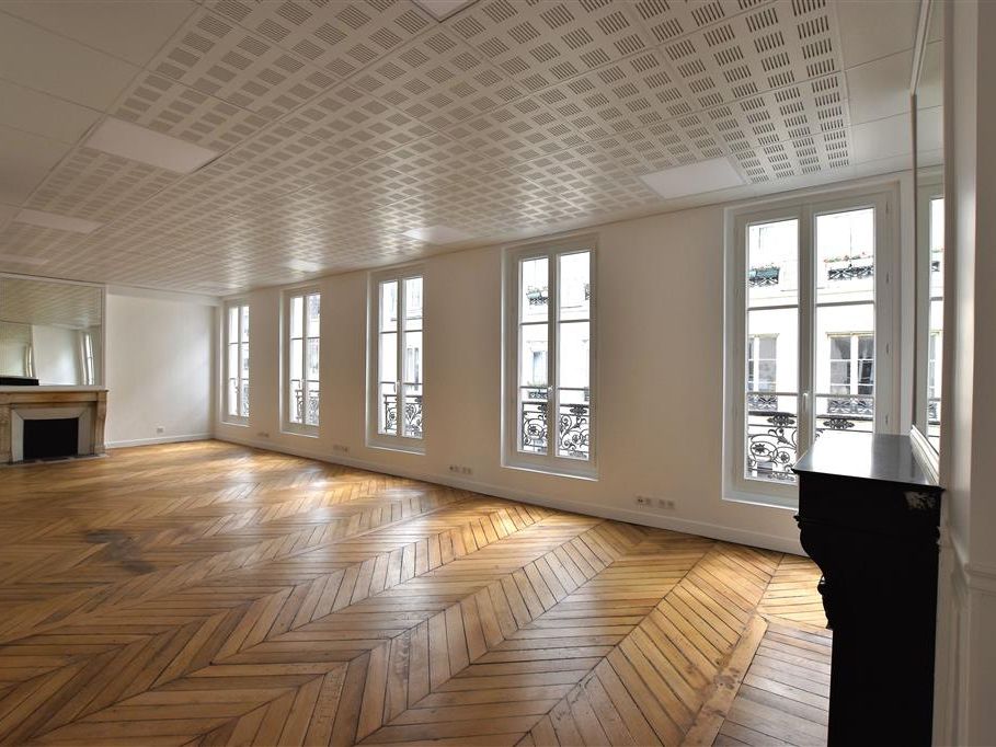 Location bureaux 85 m² non divisibles