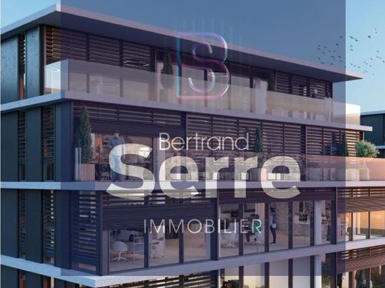 Vente bureaux 750 m² à Saint-Priest-en-Jarez
