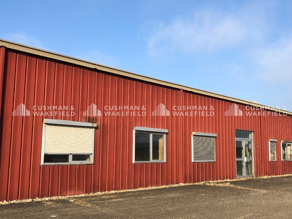 Location activités 450 m² non divisibles