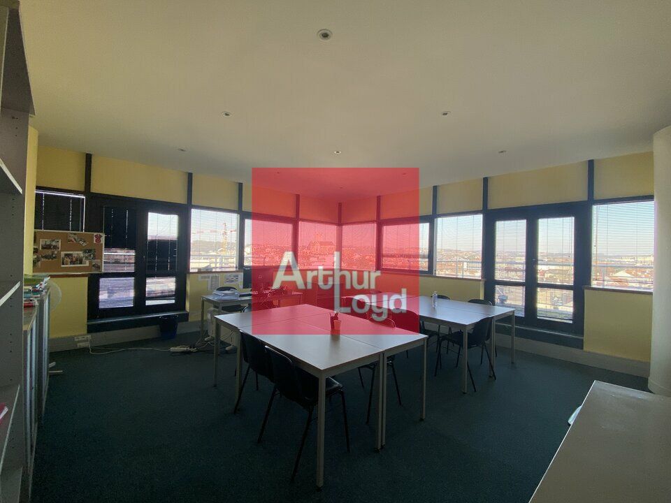 Vente bureaux 1046 m² divisibles à partir de 340 m²
