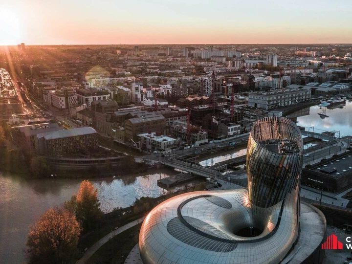 Bureaux à vendre aux bassins à flots 280 m²