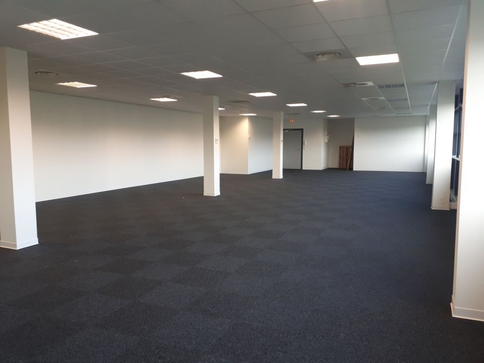 Location bureaux 252 m² à COLOMIERS