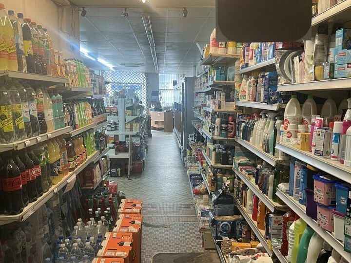 Vente fonds de commerce 185 m² non divisibles