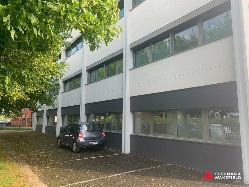 Location bureaux 154 m² non divisibles