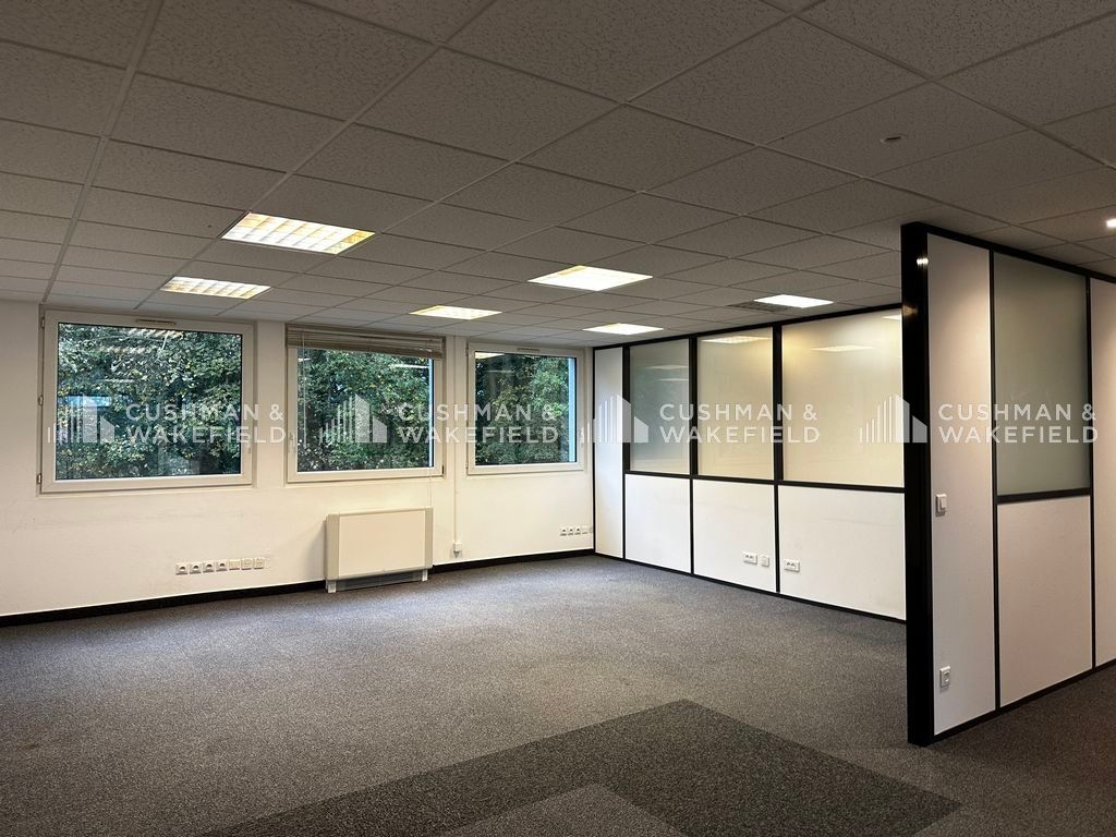 Vente bureaux 141 m² non divisibles