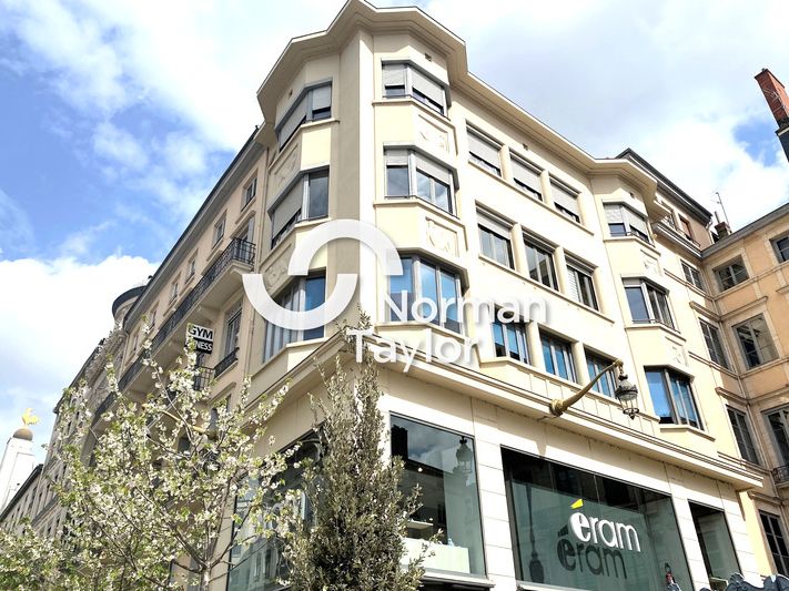 Location bureaux 93 m² non divisibles