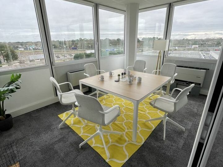 Location bureaux 640 m² divisibles à partir de 49 m²