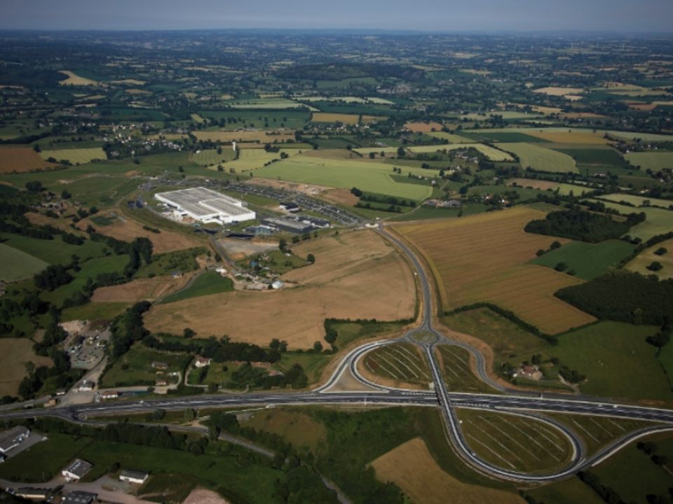 Location terrain 400000 m² divisibles à partir de 10000 m²