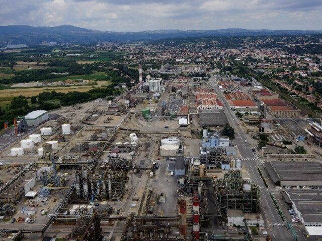 Location terrain 160000 m² non divisibles