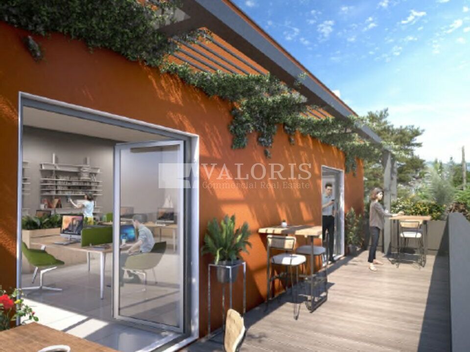 Très bel immeuble indépendant, disponible à la location, à découvrir au plus vite !