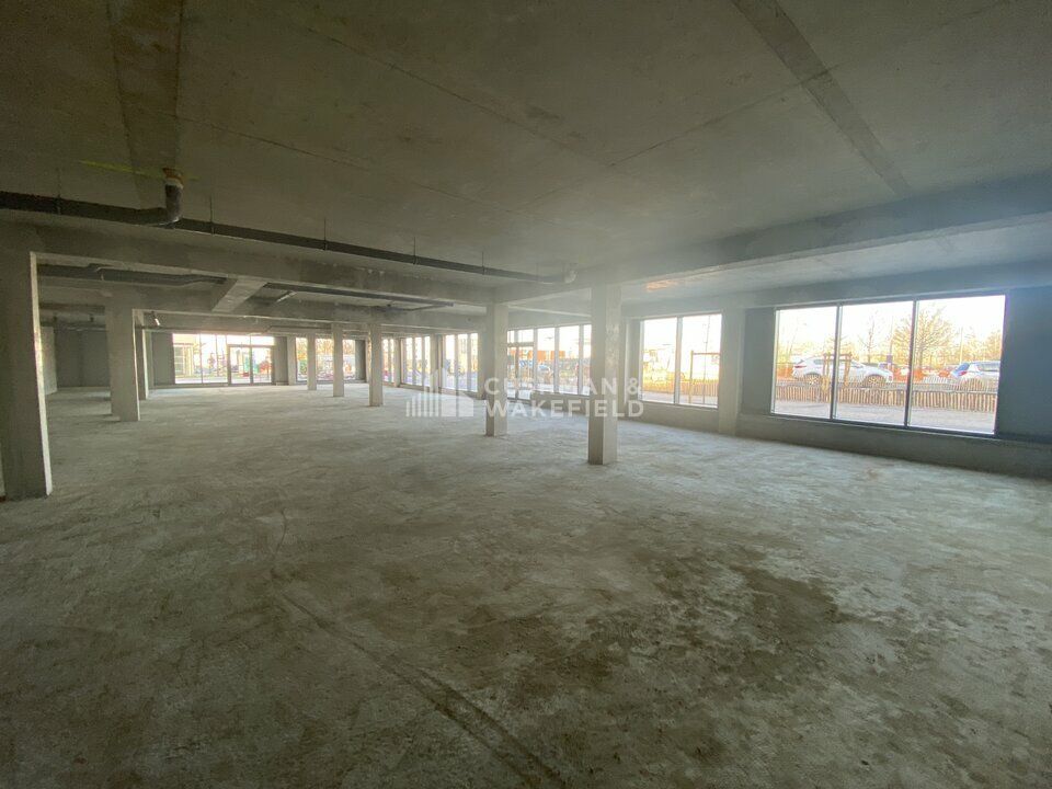 LOCAL COMMERCIAL A LOUER A BRUGES