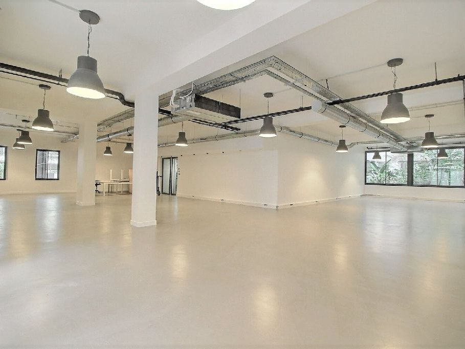 Location bureaux 215 m² non divisibles