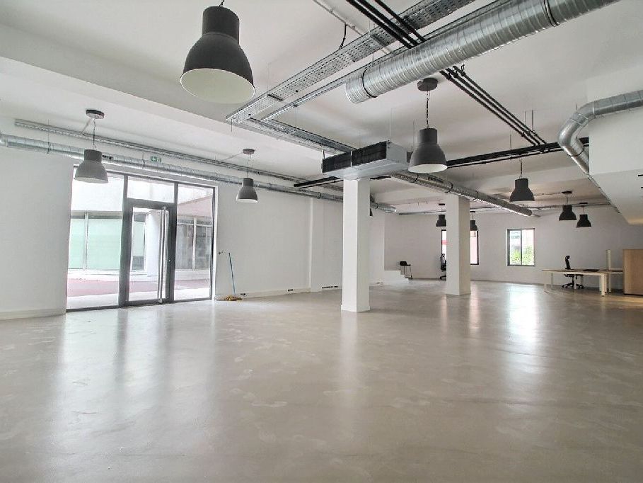 Location bureaux 215 m² non divisibles