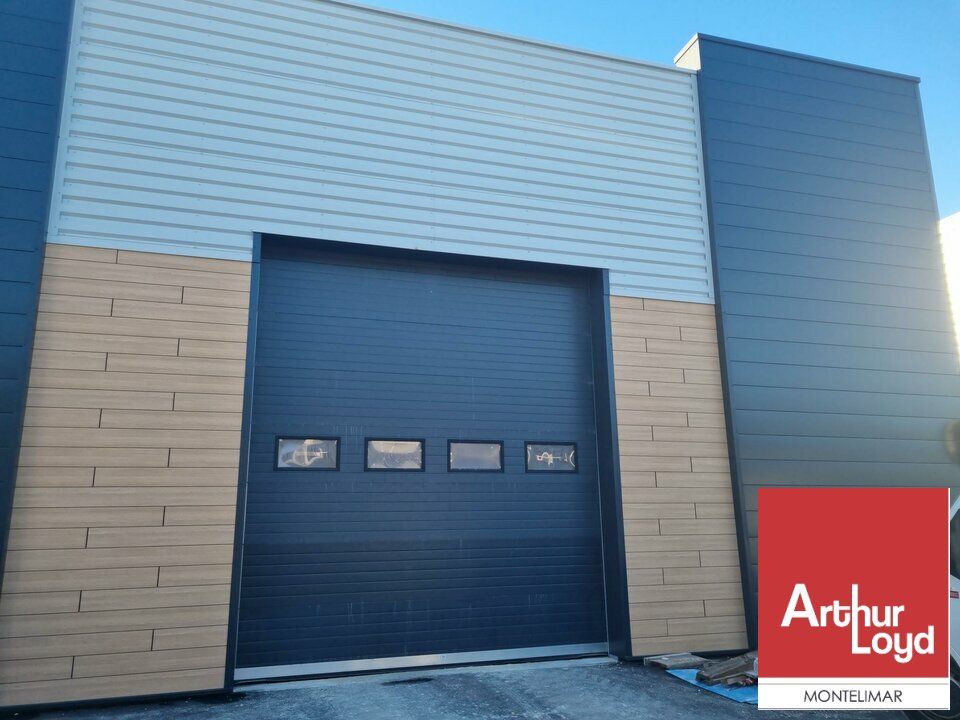 Location local d''activites 295 m² non divisibles