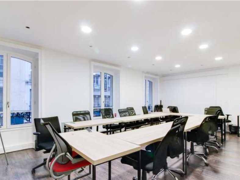 Location bureaux 98 m² non divisibles