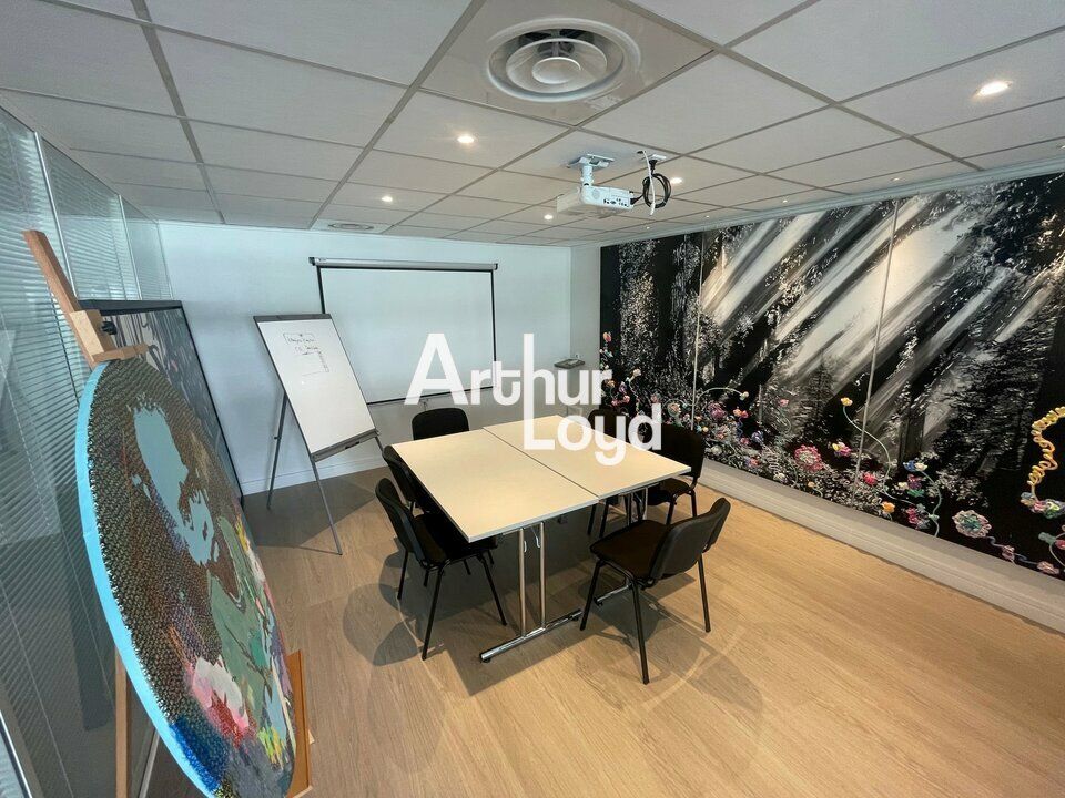 Location bureaux 90 m² non divisibles