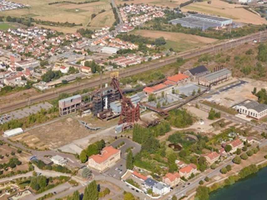 Vente terrain 27401 m² divisibles à partir de 1342 m²