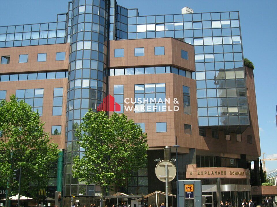 Location bureau - 223 m²