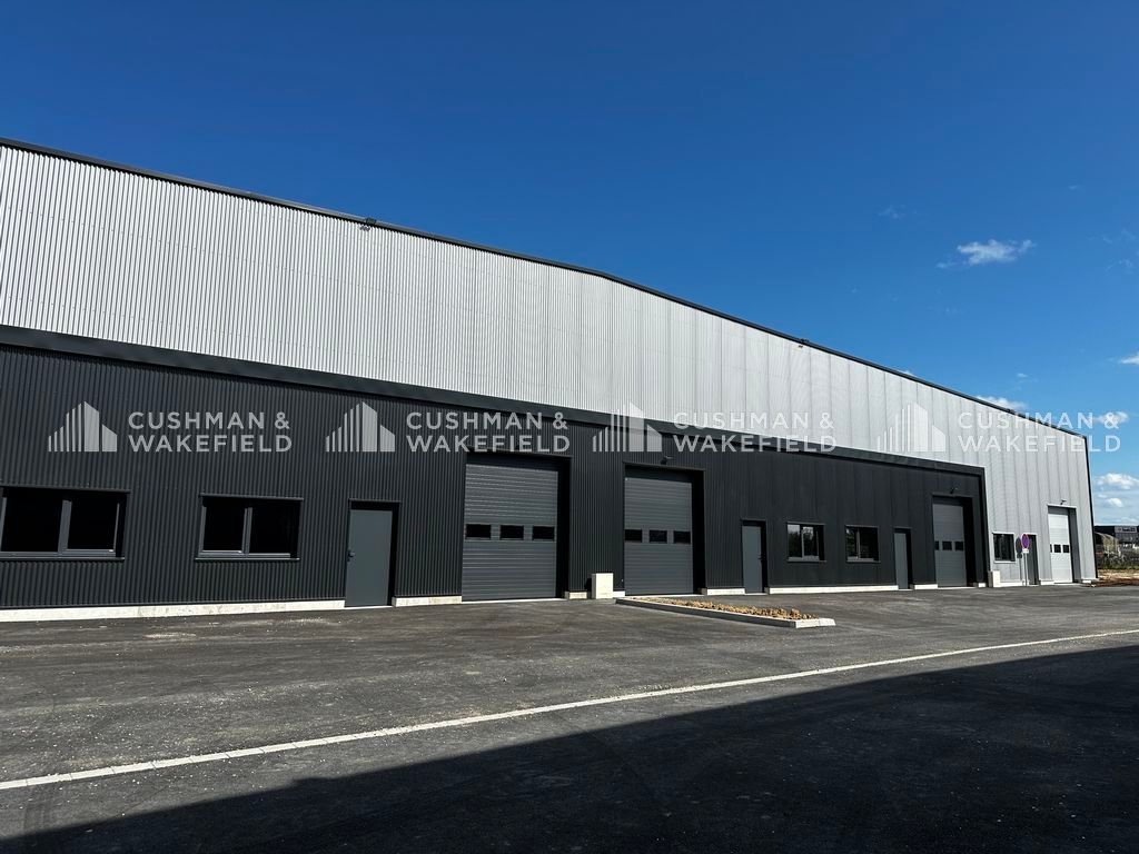 Vente activités 327 m² non divisibles