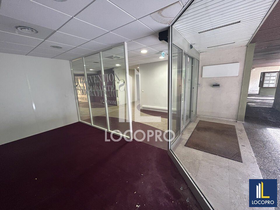 Vente bureaux 175 m² non divisibles