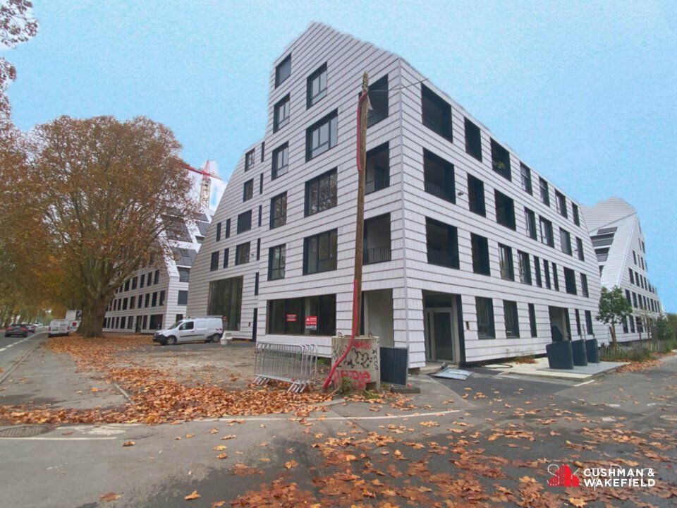 Vente local commercial 75 m² non divisibles