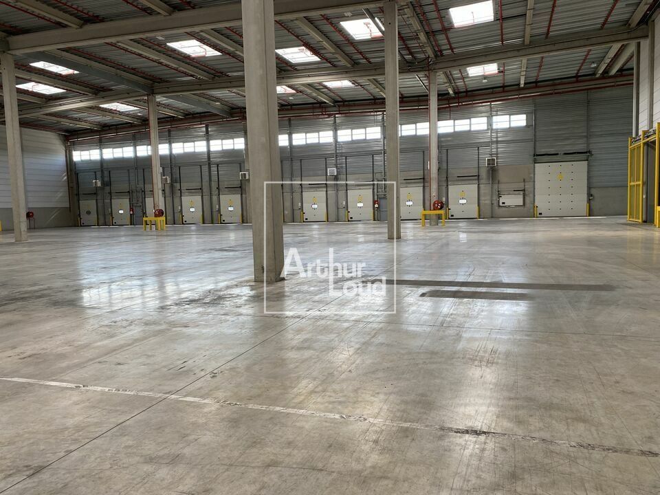 Site logistique à louer sur zone industrielle 