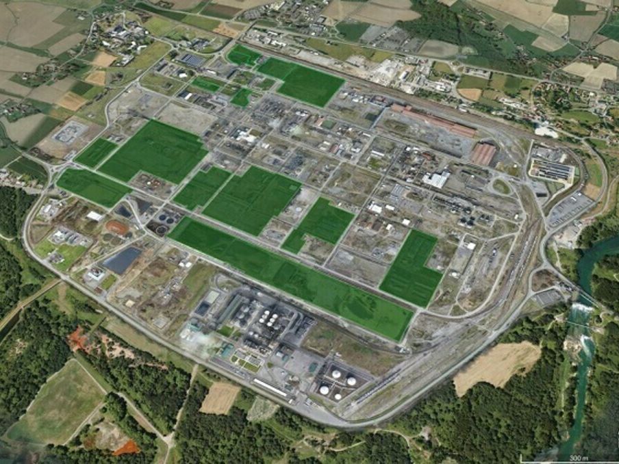 Vente terrain 500000 m² divisibles à partir de 10000 m²