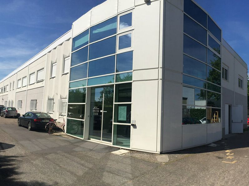 Location bureaux 150 m² non divisibles