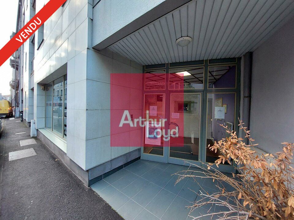 LOCAL PROFESSIONNEL 102 M² A VENDRE CLERMONT-FD CENTRE