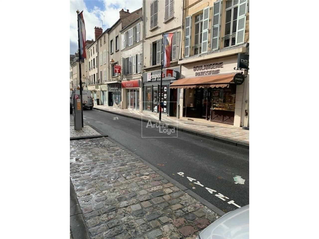 Vente local commercial 90 m² non divisibles