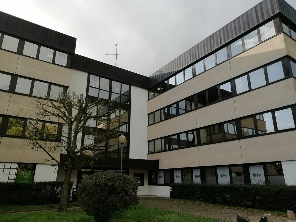 Location bureaux 116 m² non divisibles