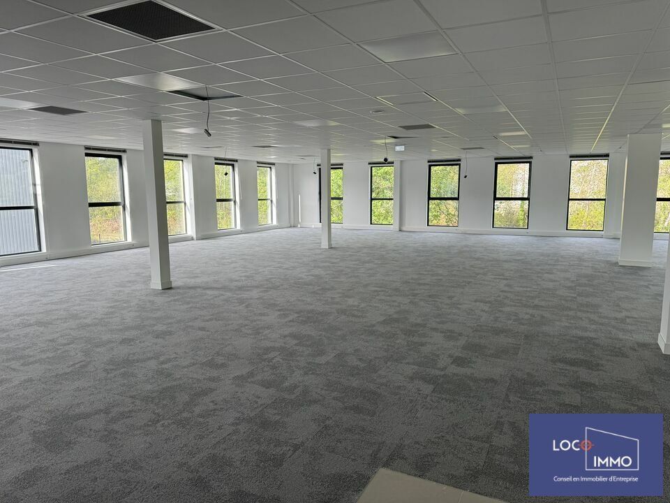 222 m² pour ce bureaux en vente à Merignac