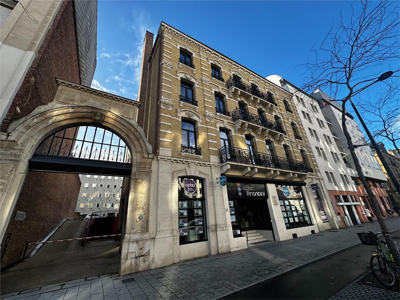 Location bureaux 221.00 m² à LE HAVRE