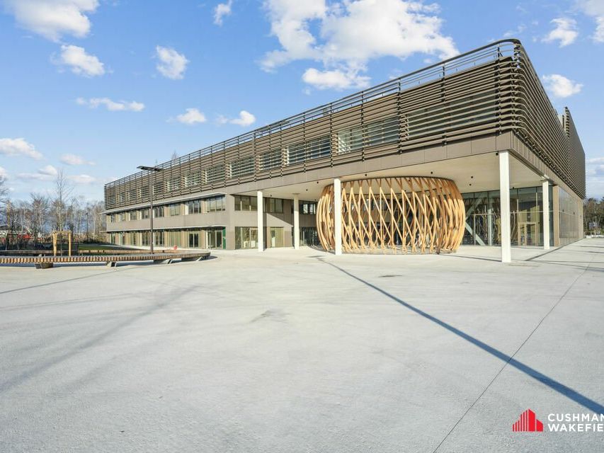 Location bureaux 3111 m² divisibles à partir de 311 m²