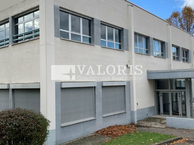 Location bureaux 198 m² non divisibles