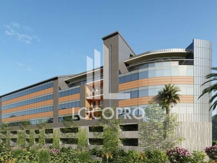 BUREAUX A VENDRE VEFA - 410m2 - ZONE INDUSTRIELLE CARROS