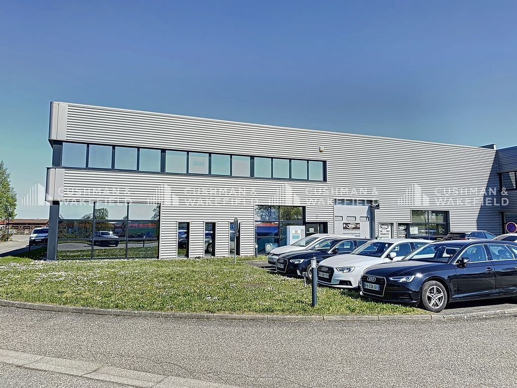 Location bureaux 585 m² divisibles à partir de 192 m²