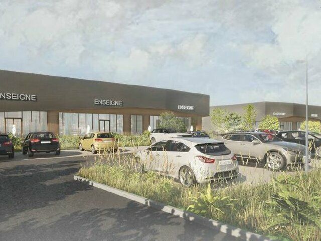 Vente local commercial 4456 m² divisibles à partir de 141 m²