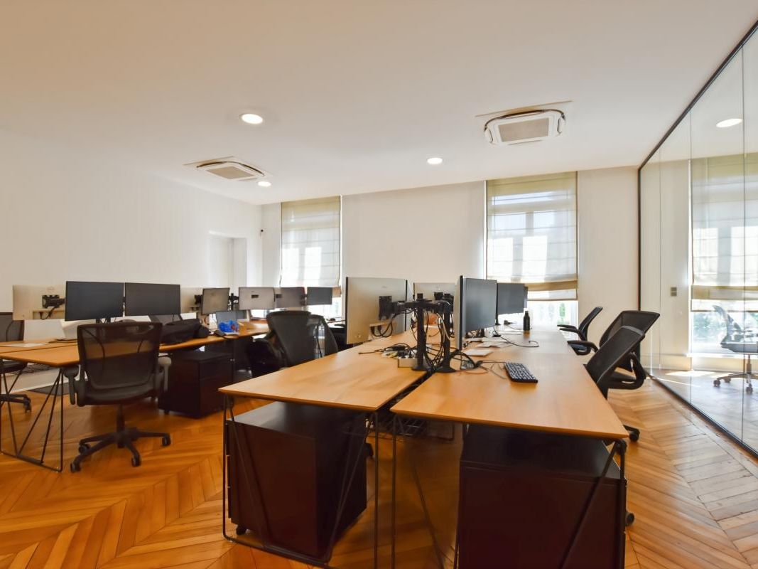 Location Bureaux 404 m² non divisibles