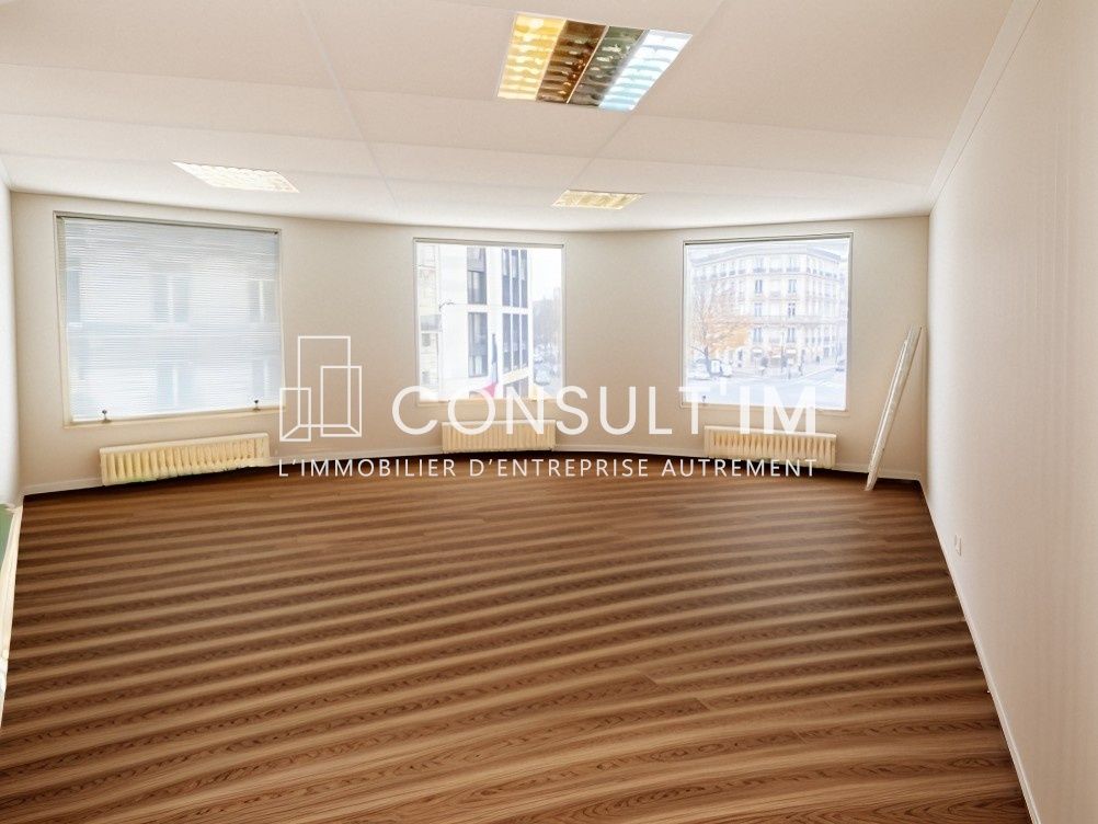 Location bureaux 130 m² non divisibles